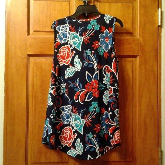 Women's size L Maternity Top Blouse - Picture 2 of 8